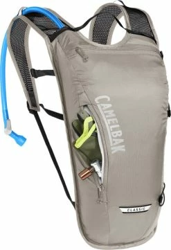 Camelbak Classic Light Aluminum/black Rucksack Mit 2 L Trink-Reservoir -Rennrad Verkaufsgeschäft camelbak classic light aluminum black rucksack 5
