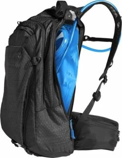 Camelbak H.A.W.G Pro 20 Black Rucksack Mit 3 L Trink-Reservoir -Rennrad Verkaufsgeschäft camelbak h.a.w.g. pro 20 black rucksack mit 3 l trinkresrvoir 8